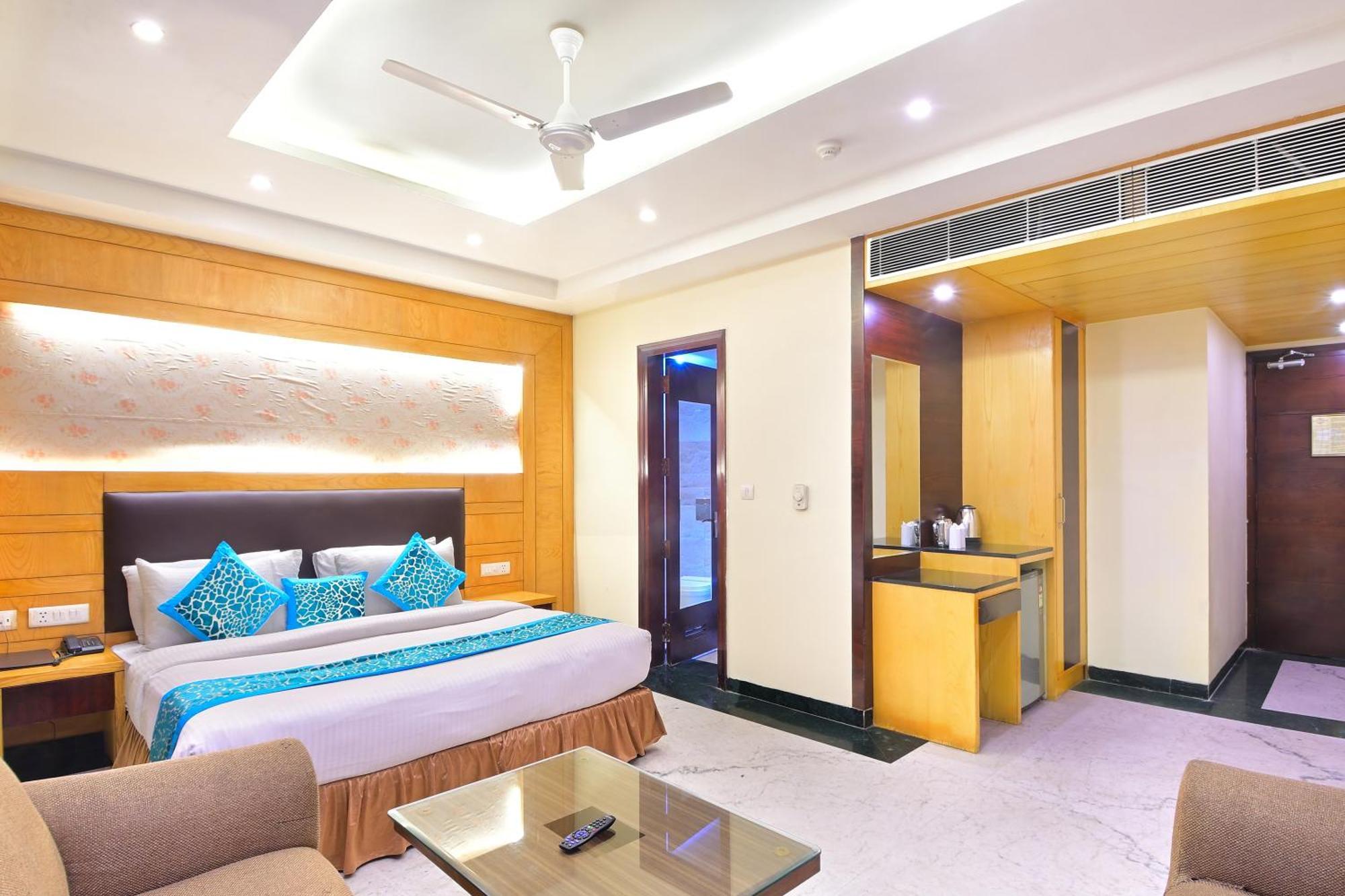 Hotel Hari Piorko Grand - 2 Min From New Delhi Railway Station Buitenkant foto