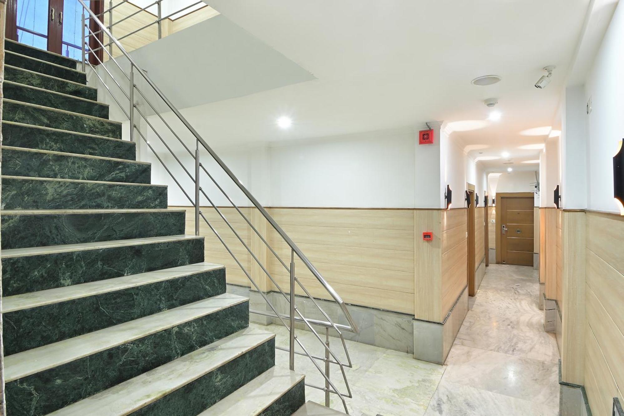 Hotel Hari Piorko Grand - 2 Min From New Delhi Railway Station Buitenkant foto