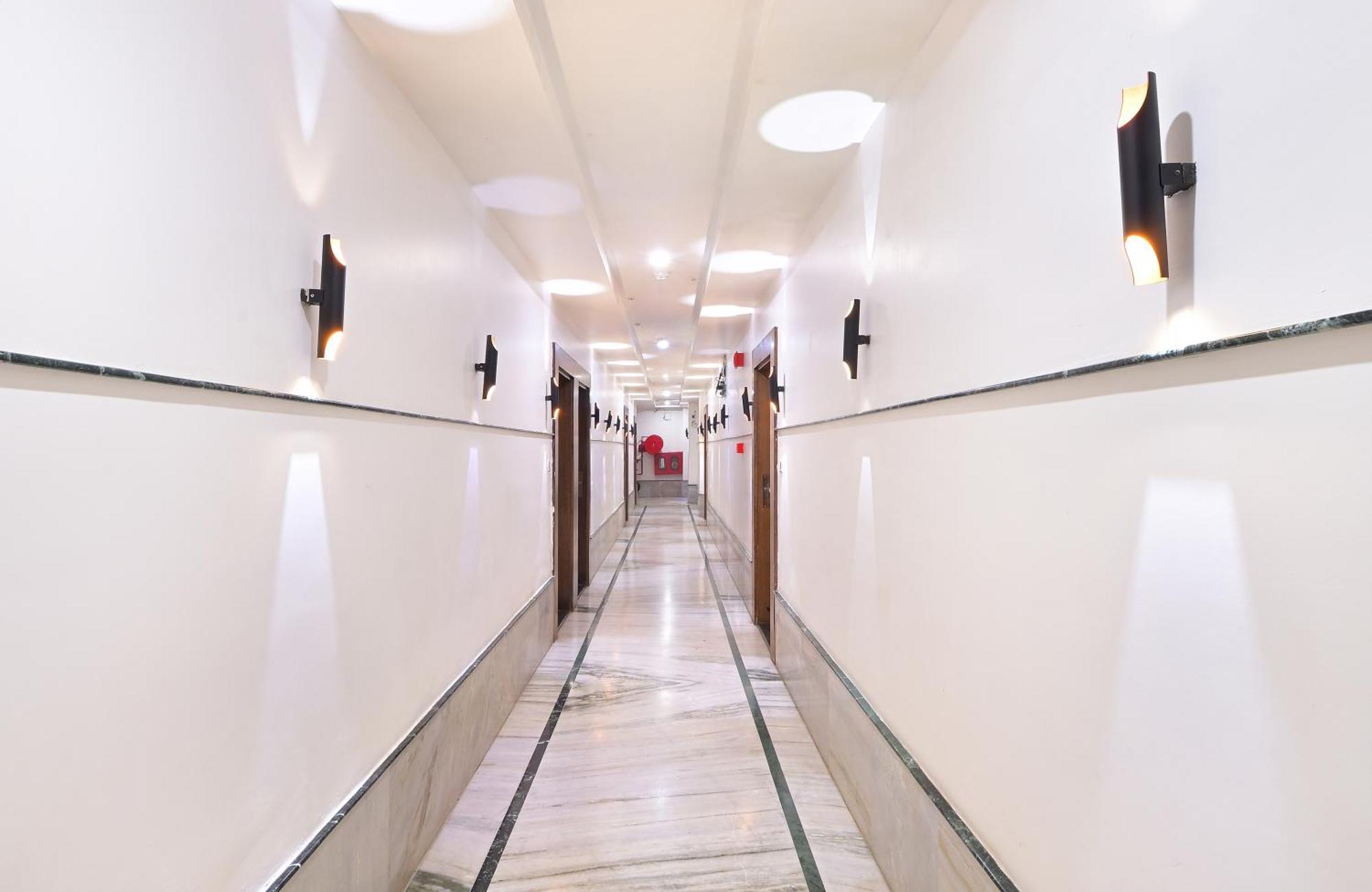 Hotel Hari Piorko Grand - 2 Min From New Delhi Railway Station Buitenkant foto