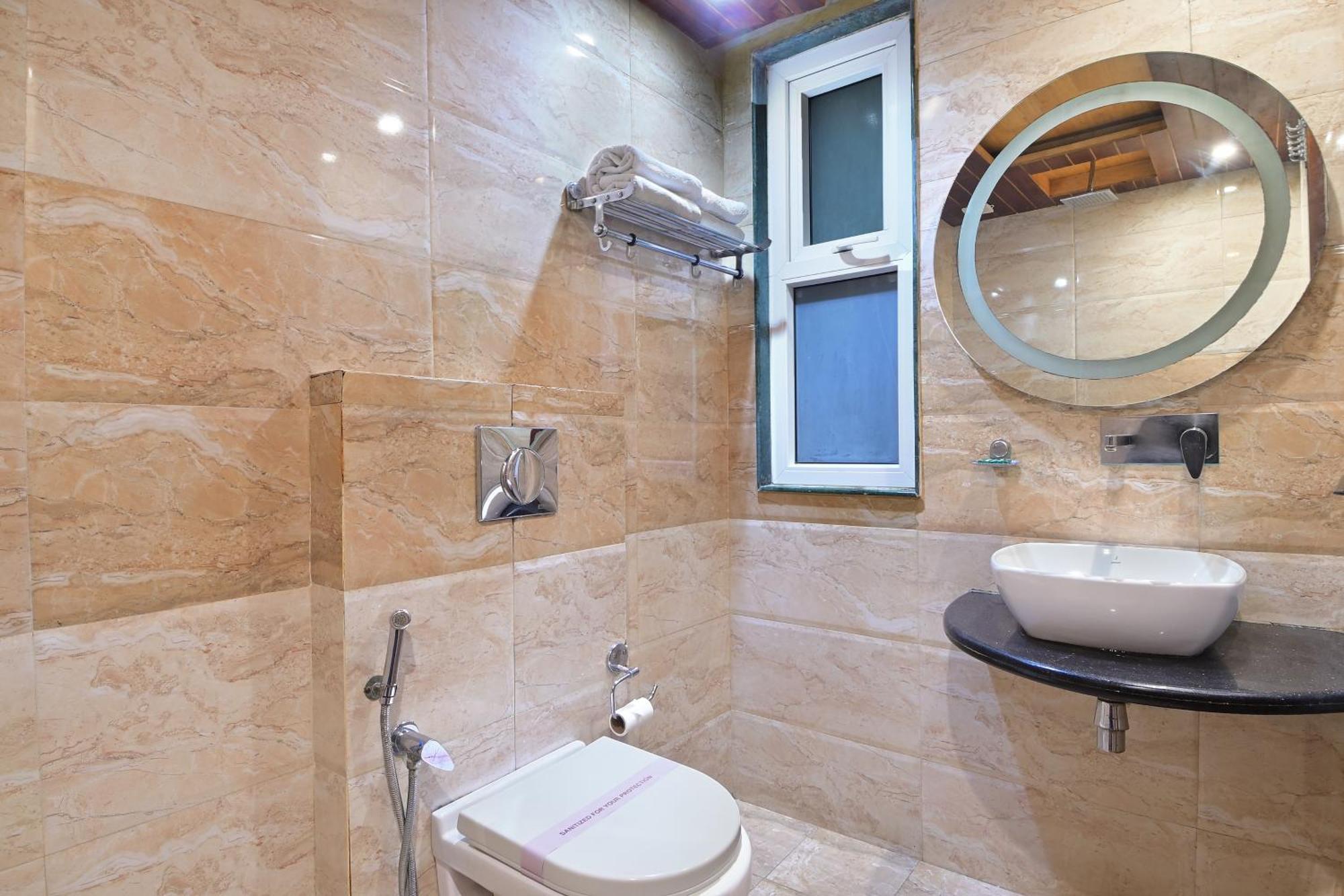 Hotel Hari Piorko Grand - 2 Min From New Delhi Railway Station Buitenkant foto