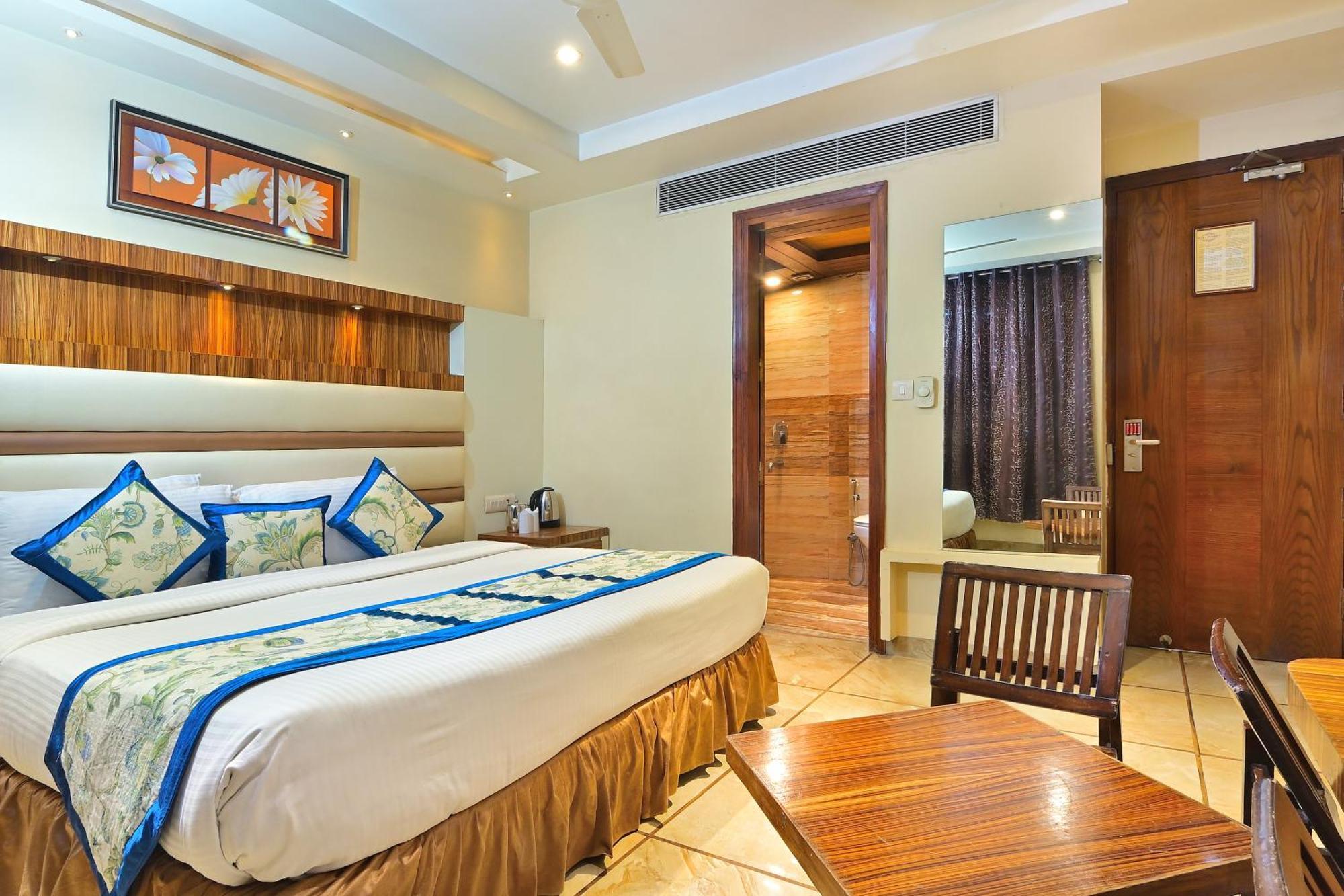 Hotel Hari Piorko Grand - 2 Min From New Delhi Railway Station Buitenkant foto