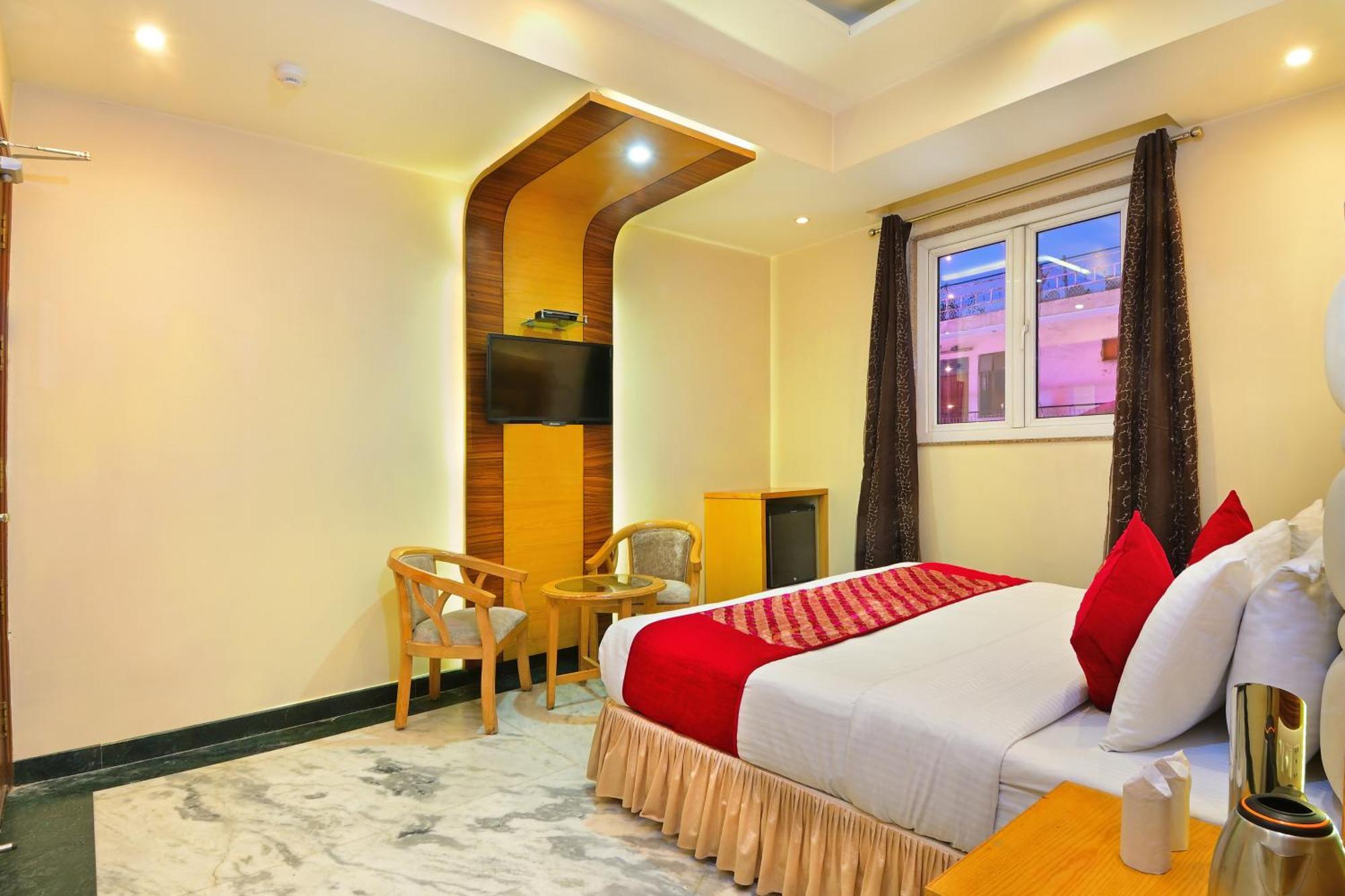 Hotel Hari Piorko Grand - 2 Min From New Delhi Railway Station Buitenkant foto