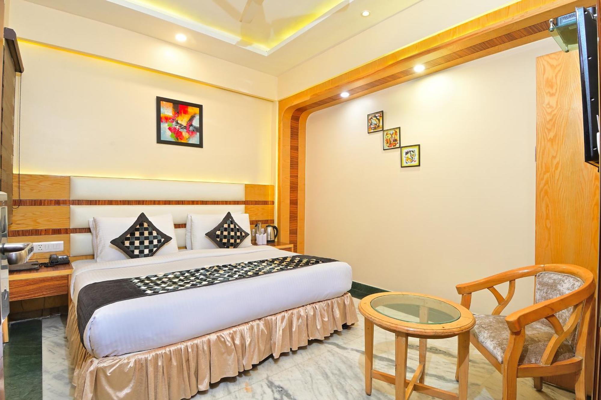 Hotel Hari Piorko Grand - 2 Min From New Delhi Railway Station Buitenkant foto