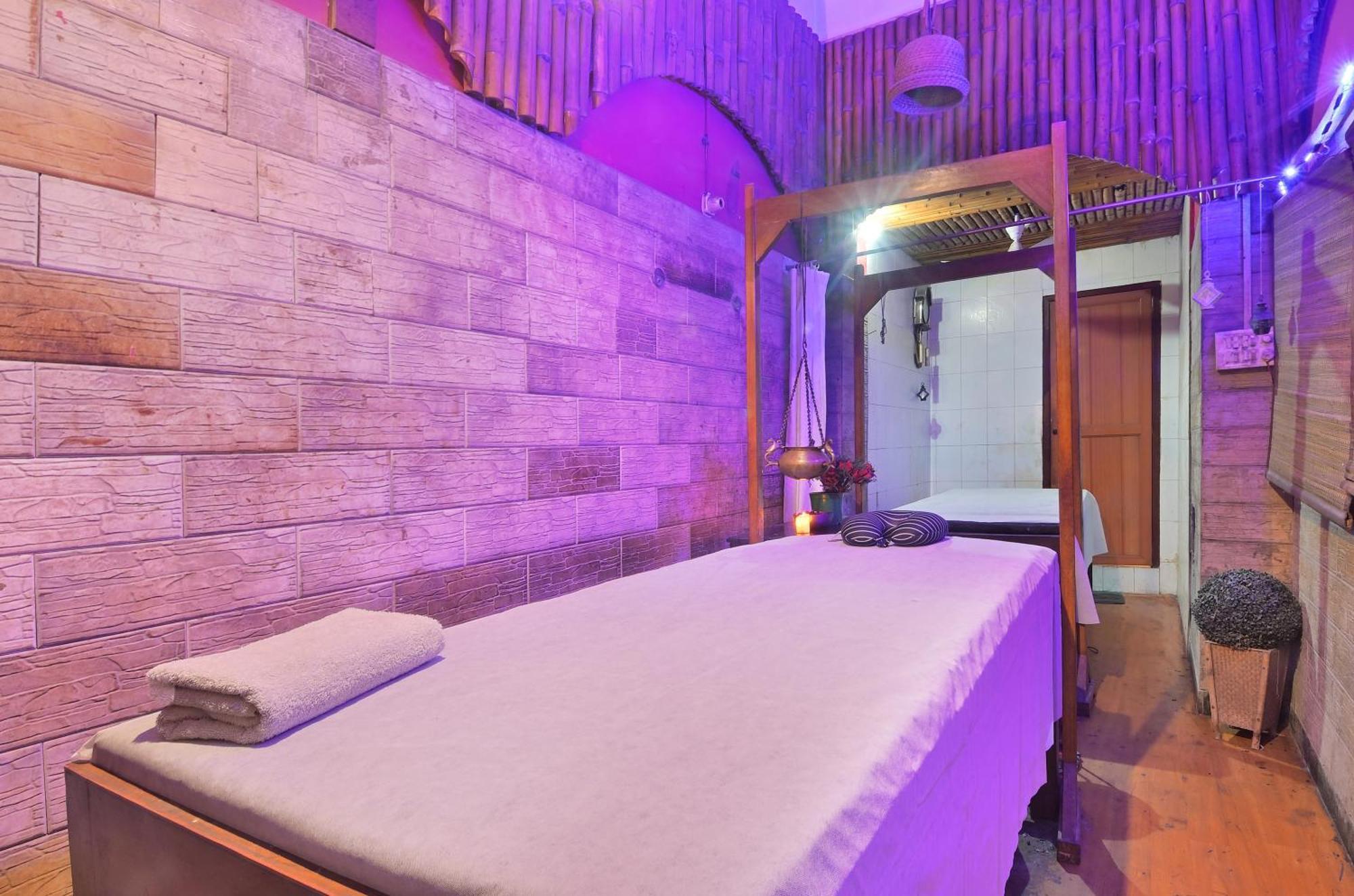 Hotel Hari Piorko Grand - 2 Min From New Delhi Railway Station Buitenkant foto